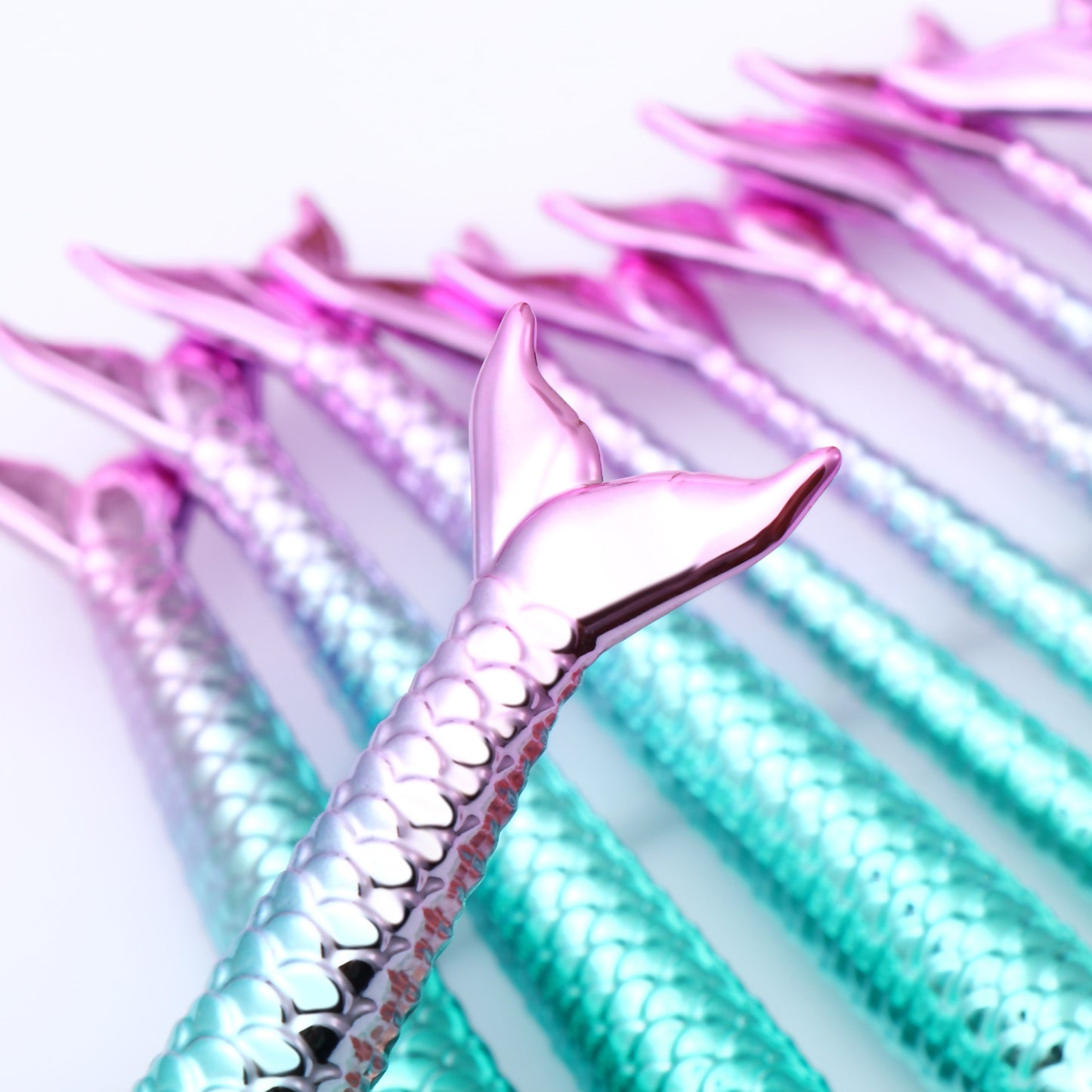 Mermaid Shaped Makeup Brushes Set for Flawless, Magical Application